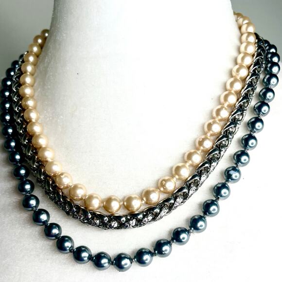 Layered Champagne Gray Tone Faux Pearls Silver Tone Braided Chain Necklace - Picture 3 of 3
